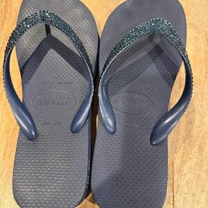 Havaianas Black and Blue Flip Flops